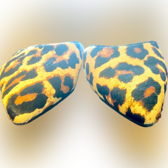 ***Michael by Michael Shannon*** Womens Animal Print Pointed Toe Flats Size 8.5 - Picture 5 of 7